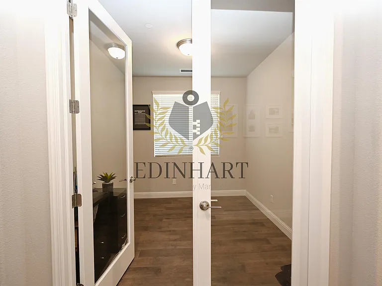 1439 E Via Albero Dr — Photo 15