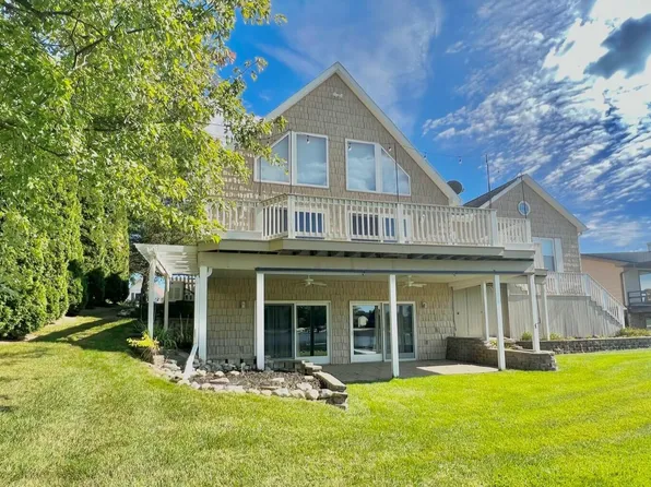 14715 W Diane Dr, Camden, MI 49232