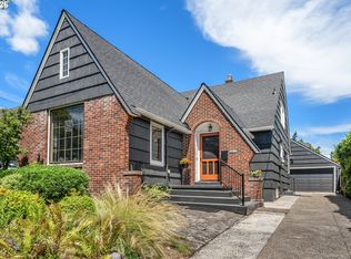 2839 NE Hancock St, Portland, OR 97212