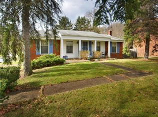712 Presque Isle Dr, Pittsburgh, PA