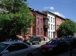 153 3rd St, Troy, NY 12180