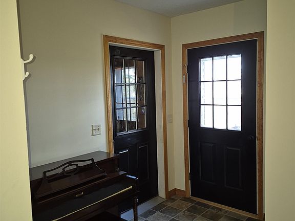 3rd image of 123 Terrace Drive
