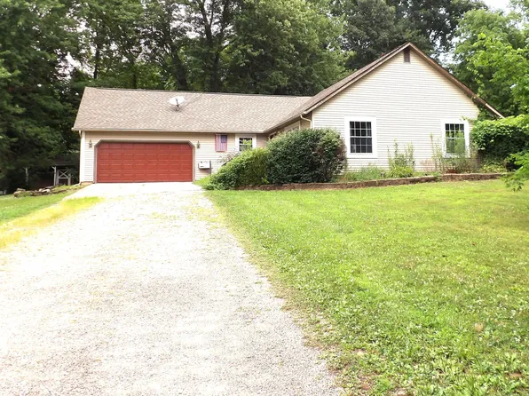 263 Apple Blossom Rd SW, Pataskala, OH 43062