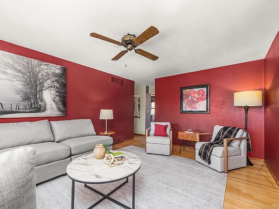 4th image of 2940 E Wanda AVENUE