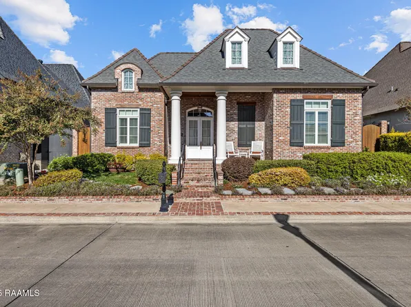 102 Moondance Ln, Lafayette, LA 70508