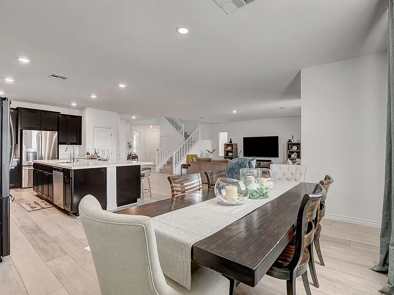 7069 Range Valley St — Photo 28