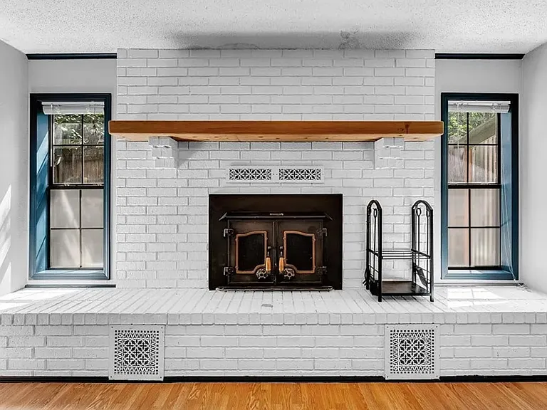 2733 E Ferguson Ave — Photo 4