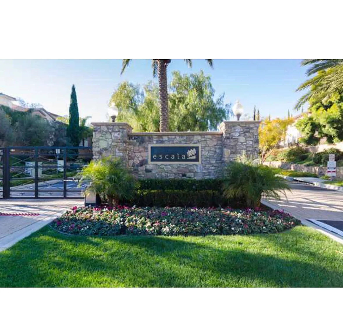 2 bed, 1650 sqft, $5,200 — Photo 1
