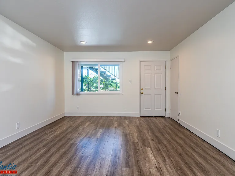 2130 Valerga Dr #2 — Photo 4