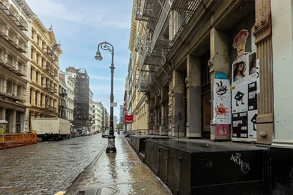 Rented by Compass | media 13