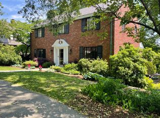 41 Goodnough Rd, Brookline, MA 02467