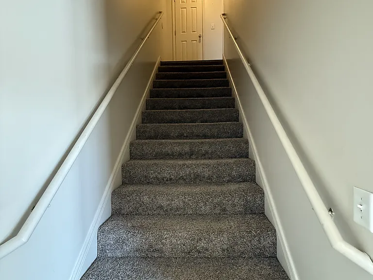 24 Jade Ct #5 — Photo 3