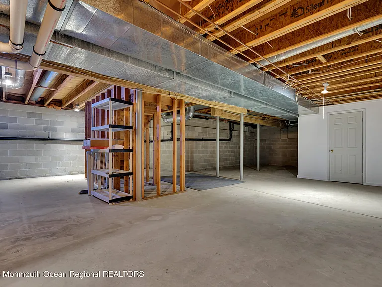 505 Buhler Ave — Photo 54