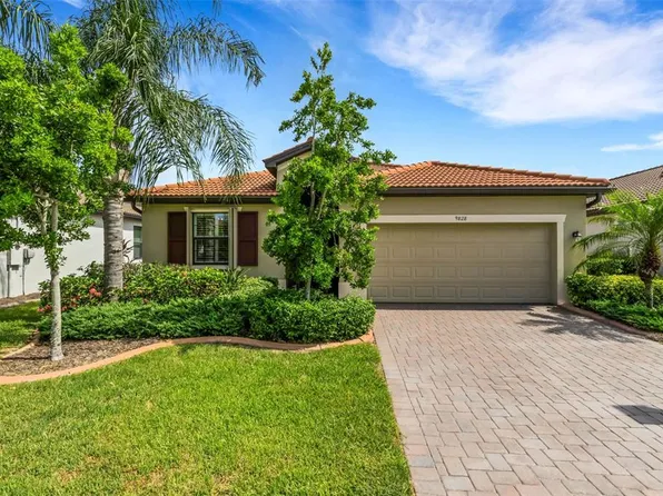 9828 Hilltop Dr, Venice, FL 34292