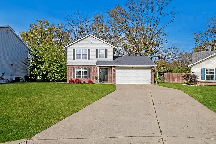3 bed, 2.5 bath, 1260 sqft, $1,816 — Photo 1