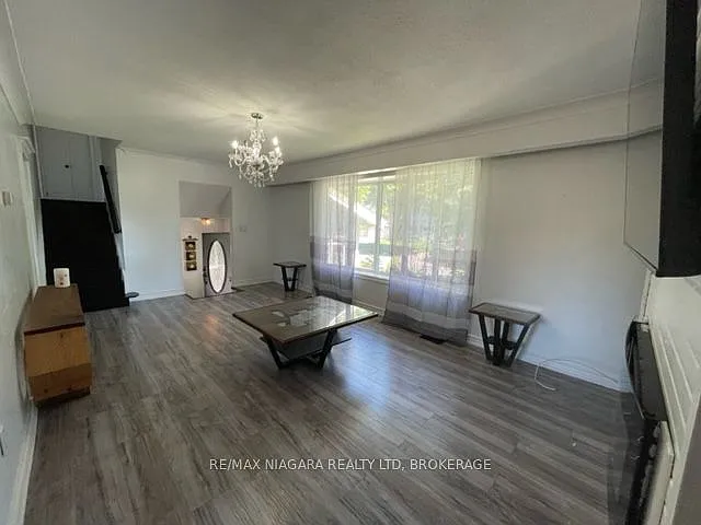 6307 Carolyn Ave #UPPER — Photo 11