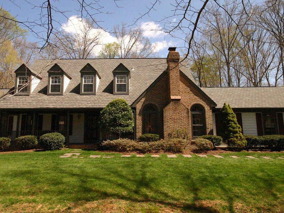 A true southern easy-livin' style home