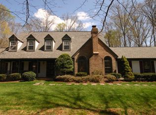 12657 Mill Dam Dr, Clifton, VA 20124