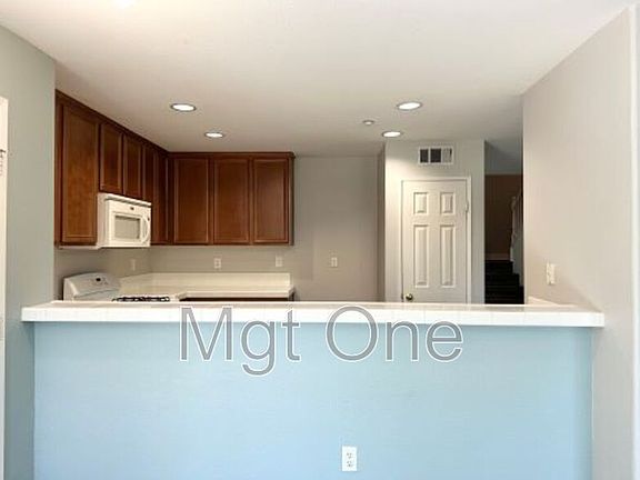 2nd image of 25802 Iris Ave Unit C