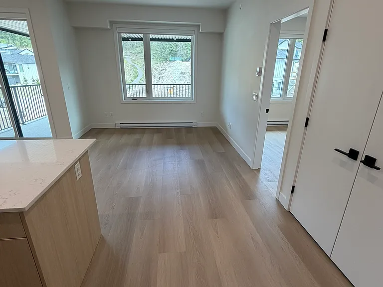 100 Grange Dr — Photo 9