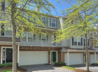 370 Silver Leaf Dr, Christiansburg, VA 24073