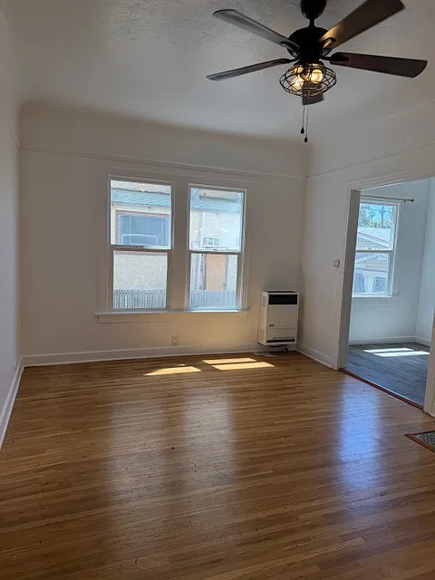 Building Photo - 1141 Echo Park Ave #104