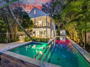 3880 Irvington Ave, Miami, FL 33133