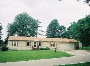 515 SE 4th Trl, Lees Summit, MO 64063
