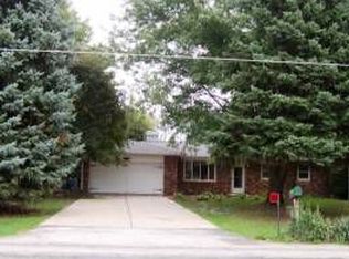 233 S 150 E, Valparaiso, IN 46383