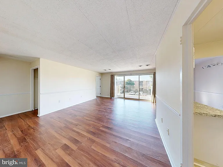 2622 Fort Farnsworth Rd #216 — Photo 29