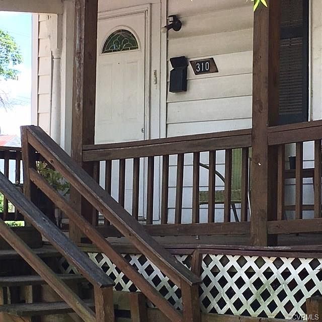 1st image of 310 W 12th St