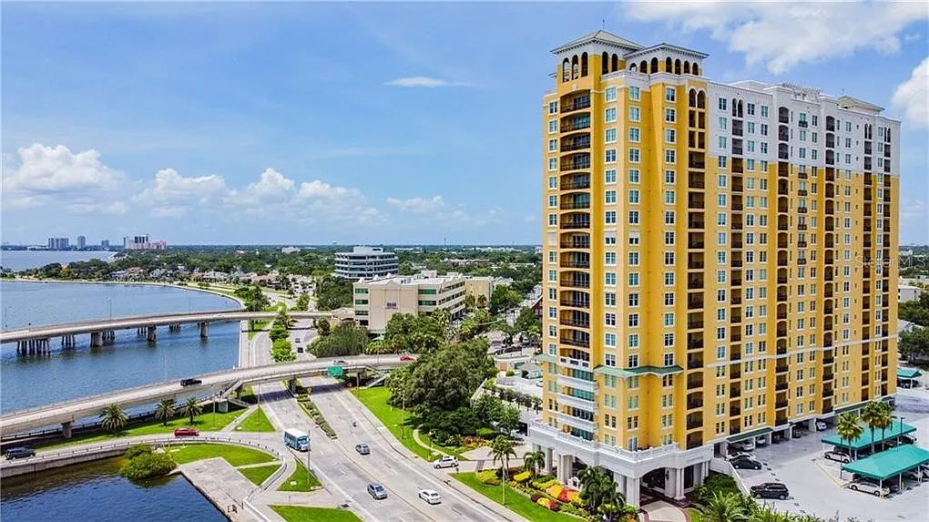 Building Photo - 345 Bayshore Blvd #903