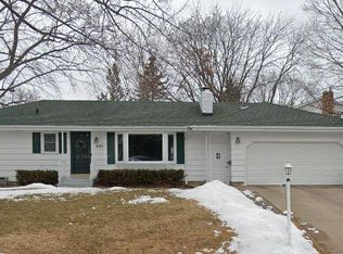 4600 W 86th St, Bloomington, MN 55437