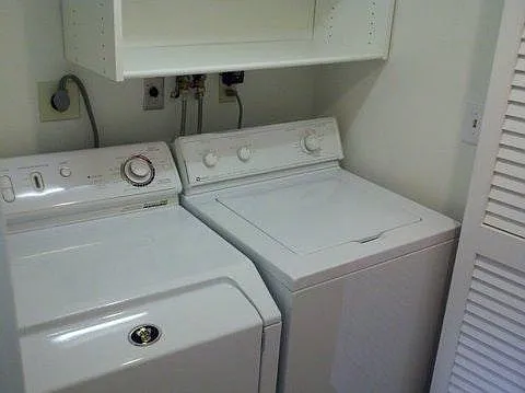 2 bed, 1170 sqft, $3,100 — Photo 2