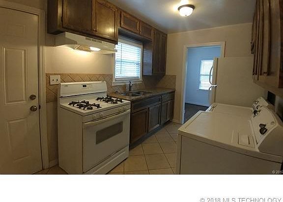 5th image of 1123 S Allegheny Ave