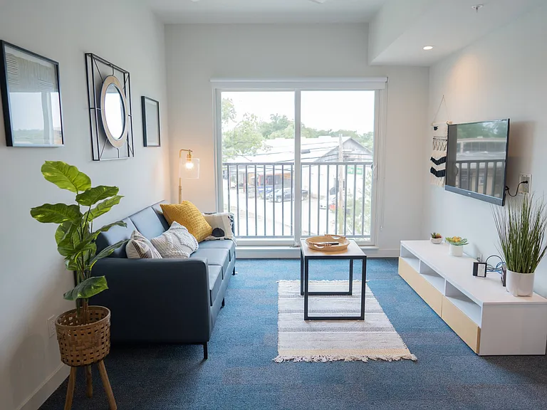 Cheatham Street Flats - Student Housing — Photo 11