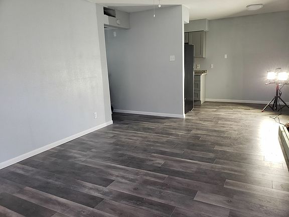 4th image of 100 Bluebonnet St APT 121