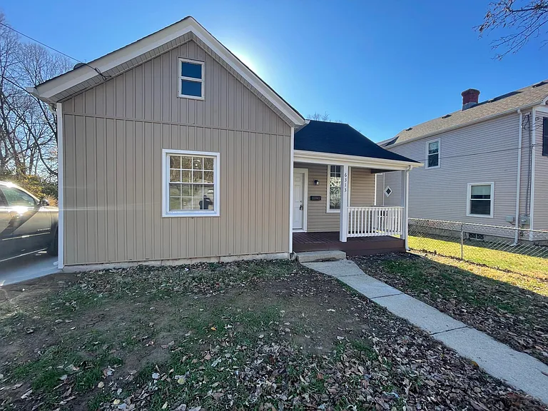 6313 Chandler St — Photo 1