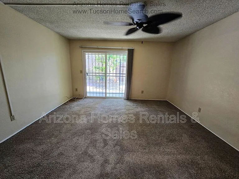 510 W Calle Lago #CALLE LAGO — Photo 11