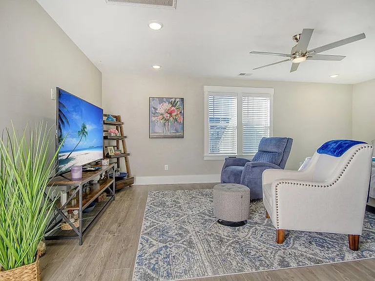 128 Sandy Bend Ln — Photo 29