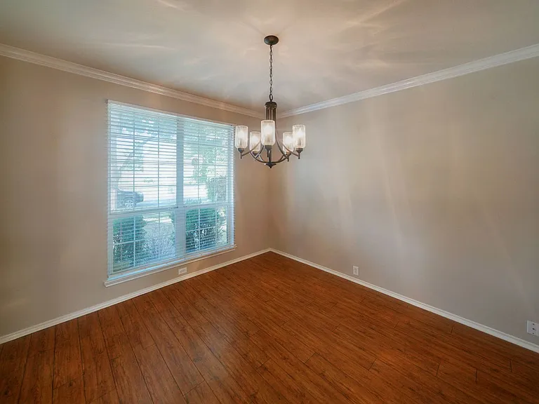 4736 Green Bluff Dr — Photo 22