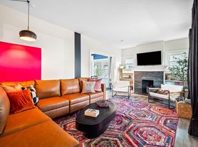 2804 6th St, Cuyahoga Falls, OH