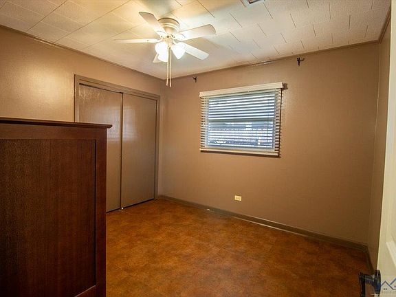 4th image of 702 Boudreaux St