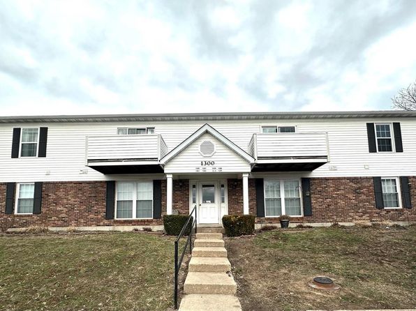 1308 Condo Dr, Rolla, MO 65401