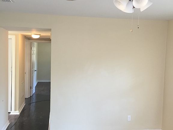 4th image of 10604 S Akers Dr