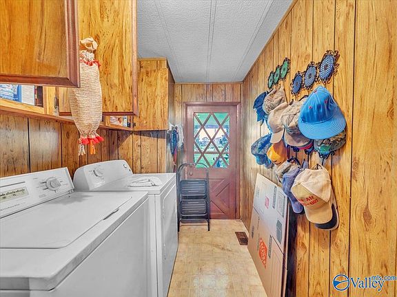 9th image of this home