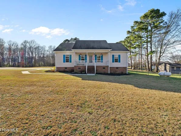 103 Mill Bluff Drive, Pikeville, NC 27863