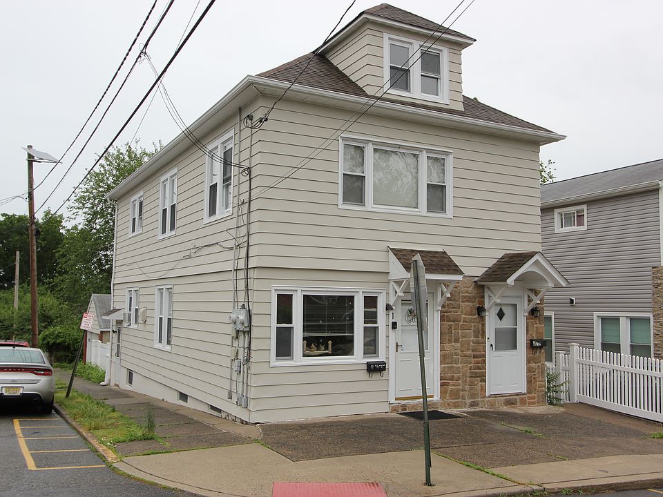 1st image of 1 West St #2