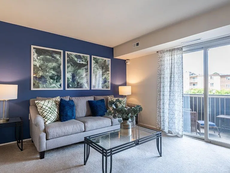 The Willows Apartment Homes — Photo 3
