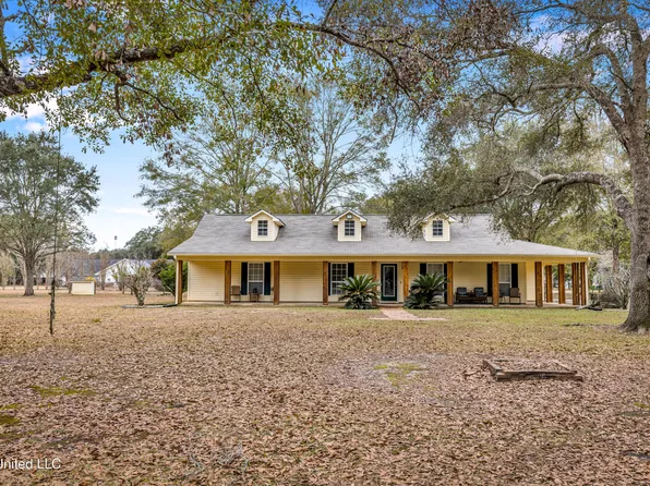 22215 Arrow Trl, Moss Point, MS 39562